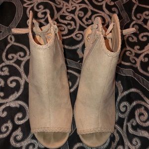 Lauren Conrad Nude Wedges